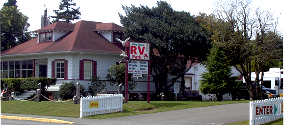 Camp Blanco RV Park grounds